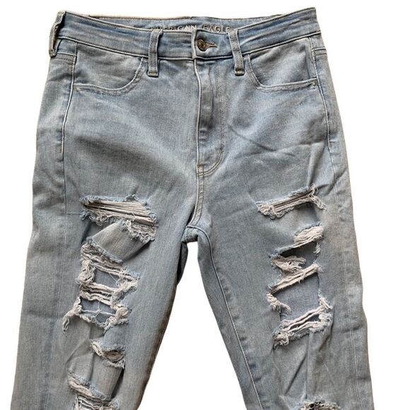 American Eagle Ripped Super High-Waisted Jegging Light Wash Jeans Size 6 - Picture 2 of 7